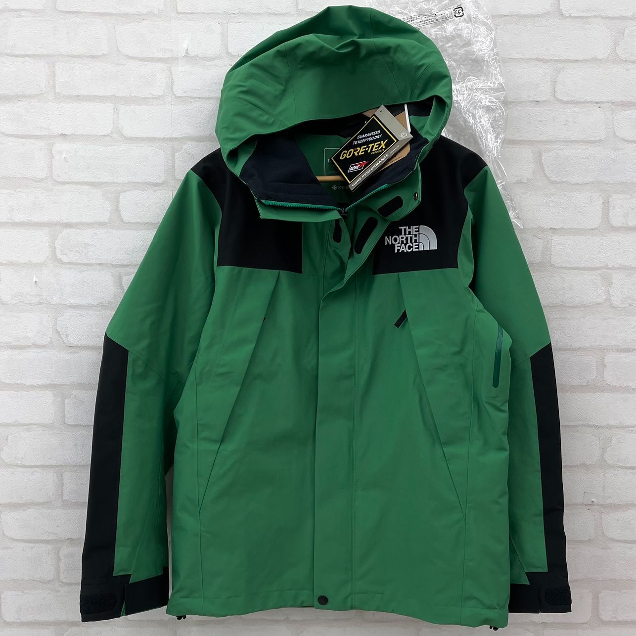 ノースフェイス マウンテンジャケット np61800 アマゾングリーン