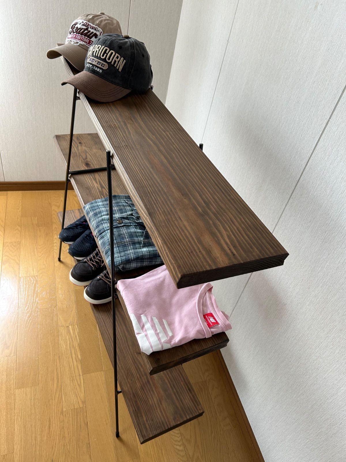 【カフェ板×アイアン】3段シェルフ｜古材風ジャコビーン仕上げ カフェ板×アイアン】3段シェルフ｜古材風ジャコビーン仕上げ