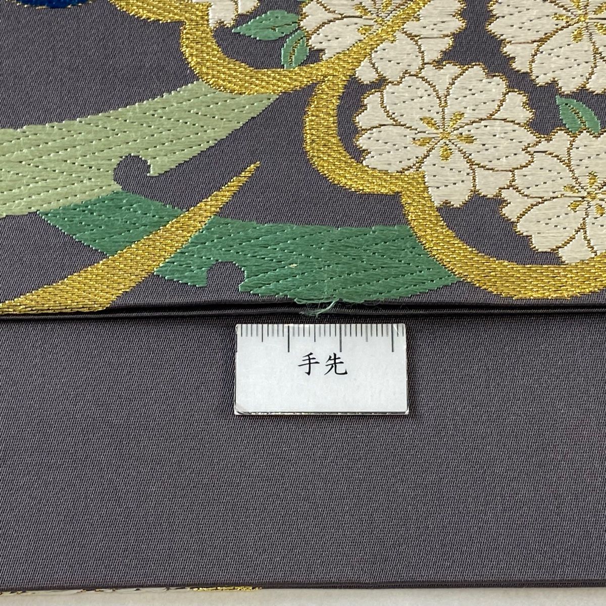 茶紫 六通