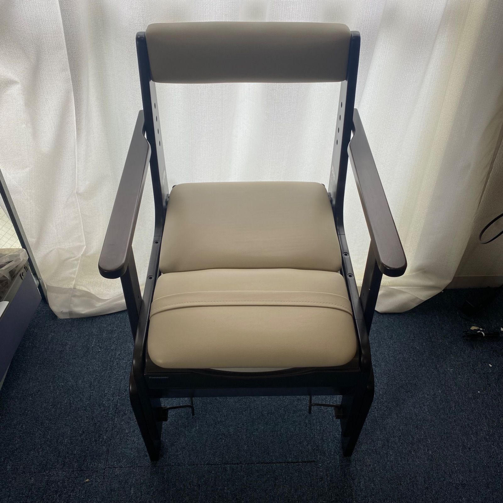 パナソニック　介護用トイレ　座楽コンパクト　ブラウン 家具調トイレ＜座楽＞シリーズ｜排泄用品｜介護用品・設備