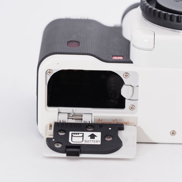 ジャンク品】PENTAX ペンタックス 販売済み ミラーレス一眼レフカメラ