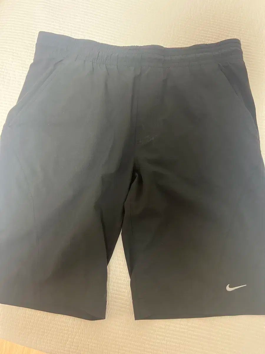 【雷市場（ポンジャン）商品韓国直送】Nike(ナイキ） ドライフィット ハーフパンツ