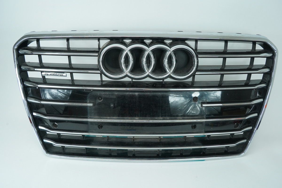【美品】Audi A6 TFSI用 フロントグリル quattro純正品 Amazon | アウディ純正部品(ドイツ直輸入) S-lineエンブレム