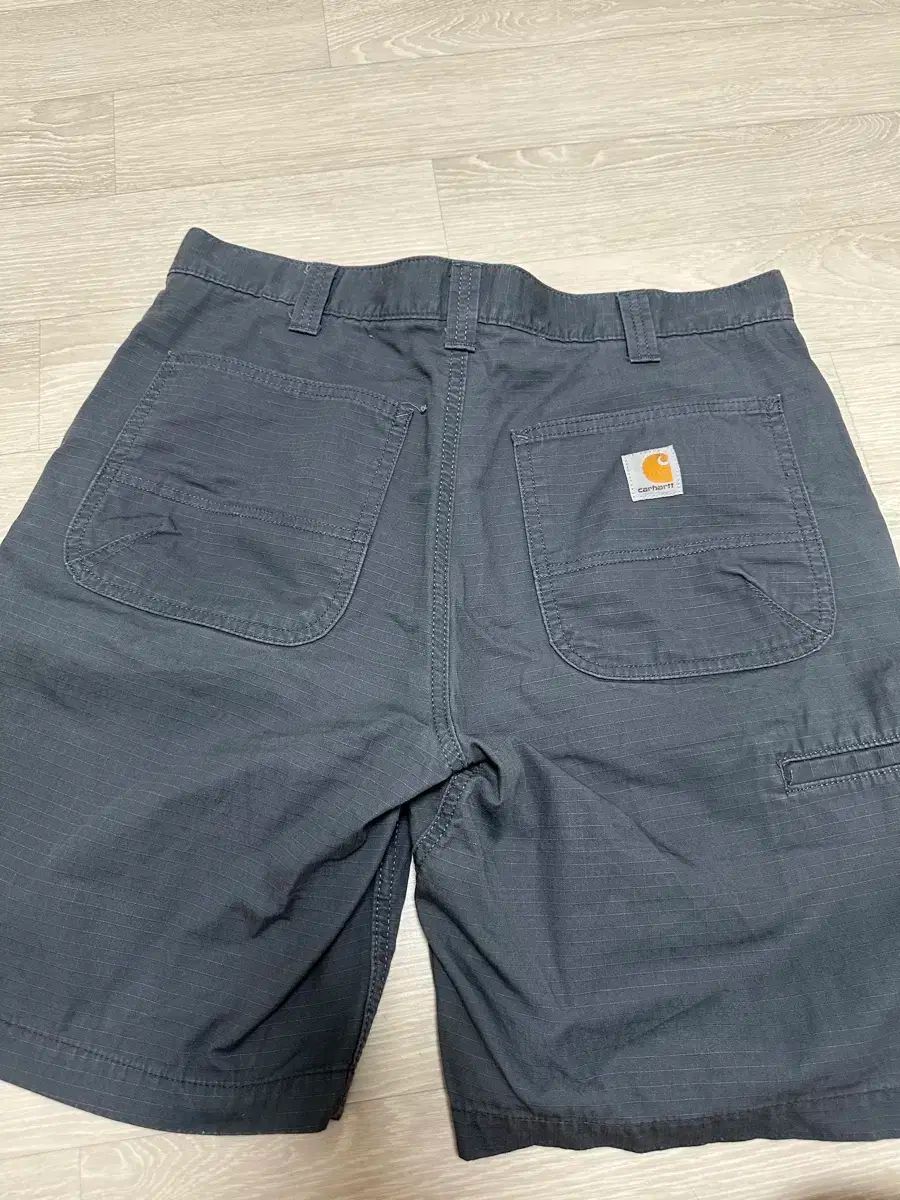 Carhartt(カーハート) ハーフパンツ 34 （ 33 お勧め
