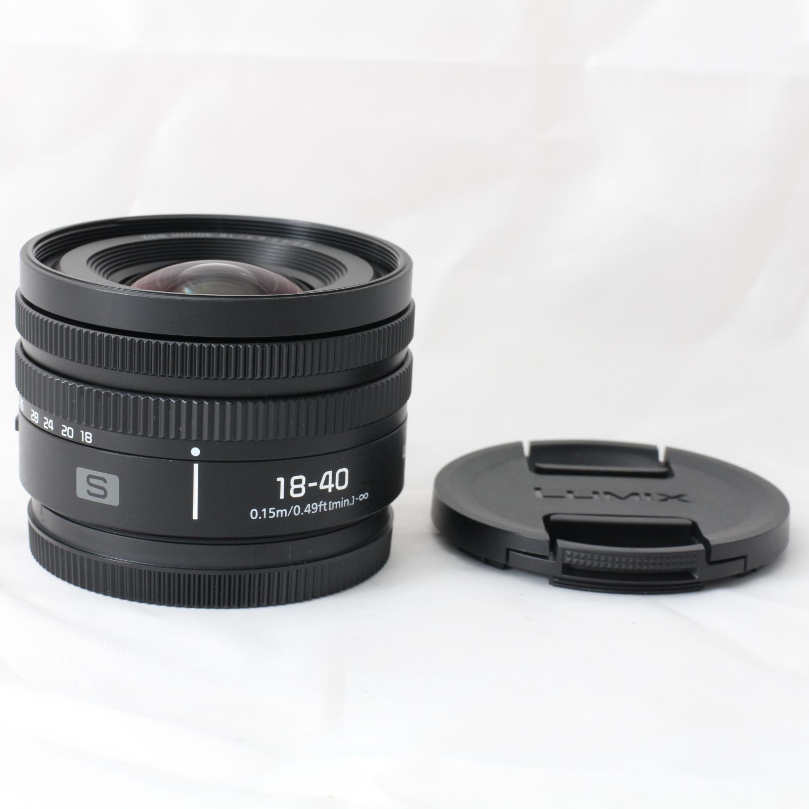 級 Panasonic LUMIX S 18-40mm F4.5-6.3 S-R1840 パナソニック Lマウント ブラック R301