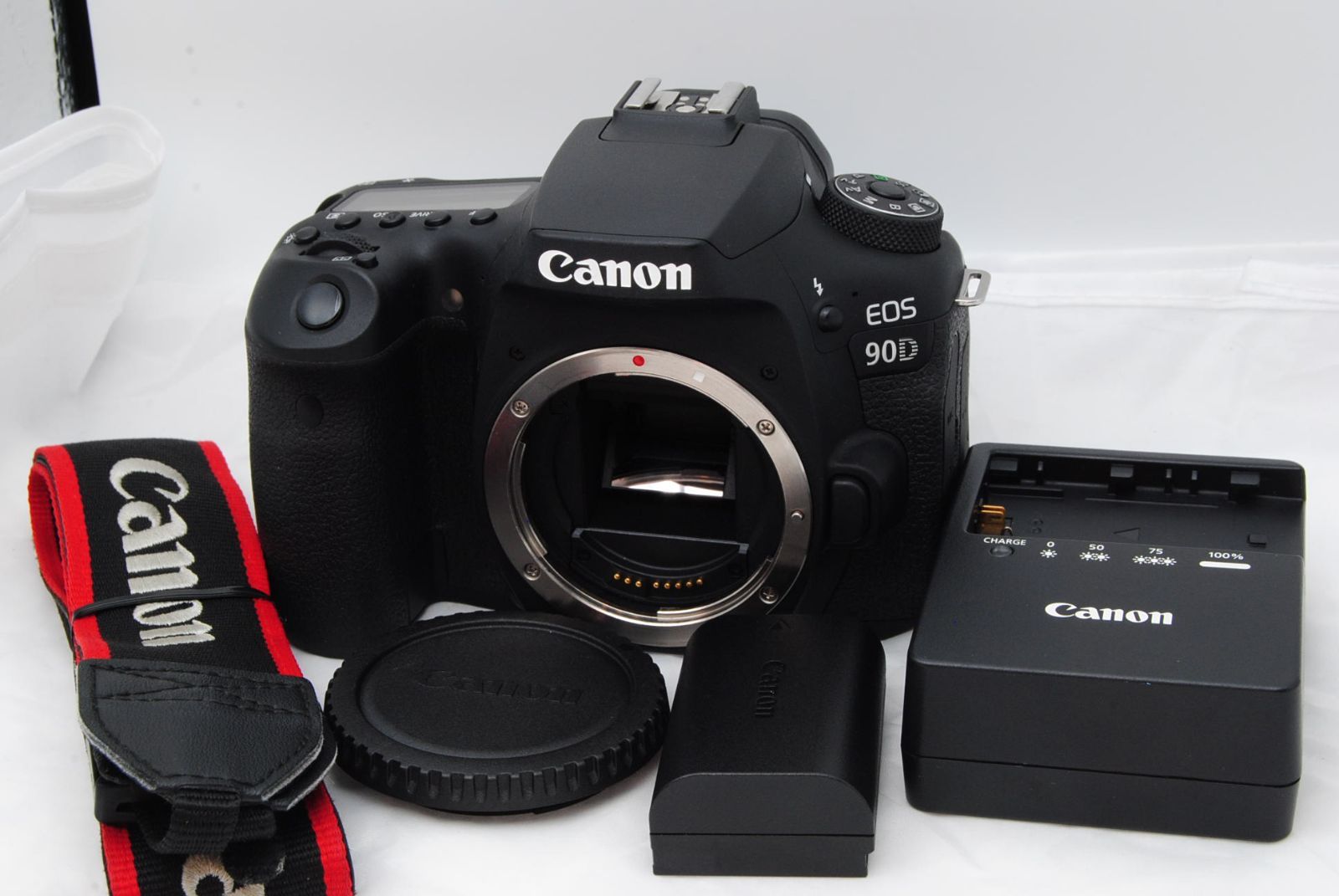 12000ショット台 級 Canon EOS 90D ボディー EOS90D デジタル一眼レフカメラ