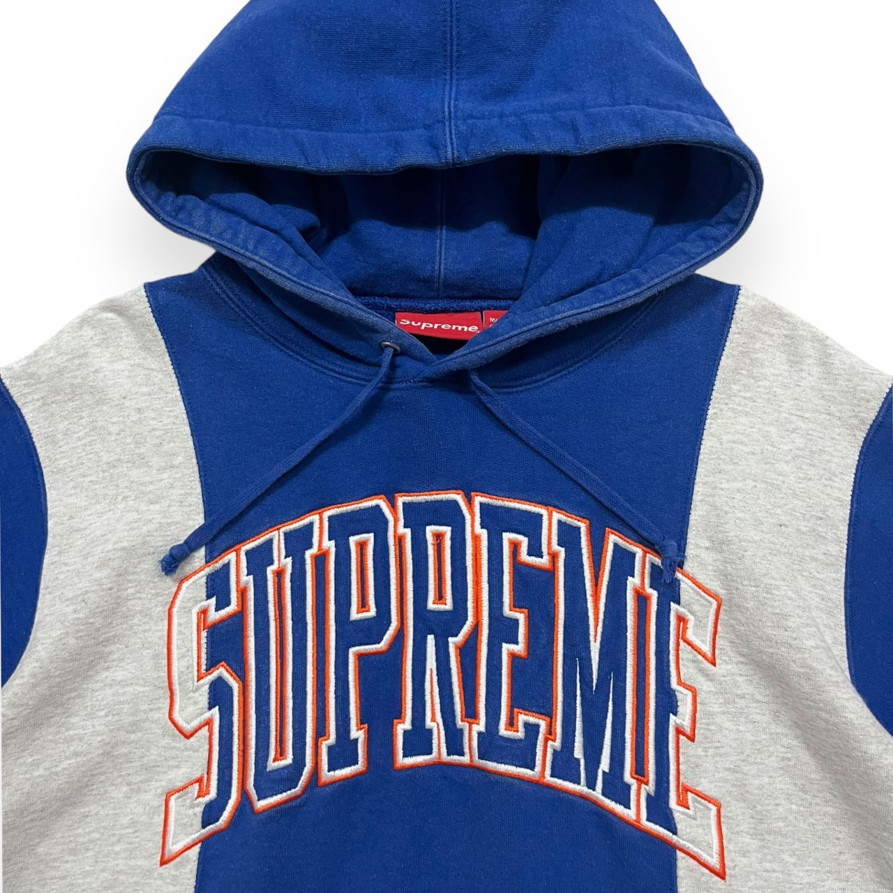 中古品】19年製 SUPREME シュプリーム Paneled Arc Hooded Sweatshirt アーチ ロゴ パネルド スウェット  パーカー 刺繍 フーディー 裏起毛 コットン フード カナダ製 19AW スケート トップス S グレー ブルー - メルカリ