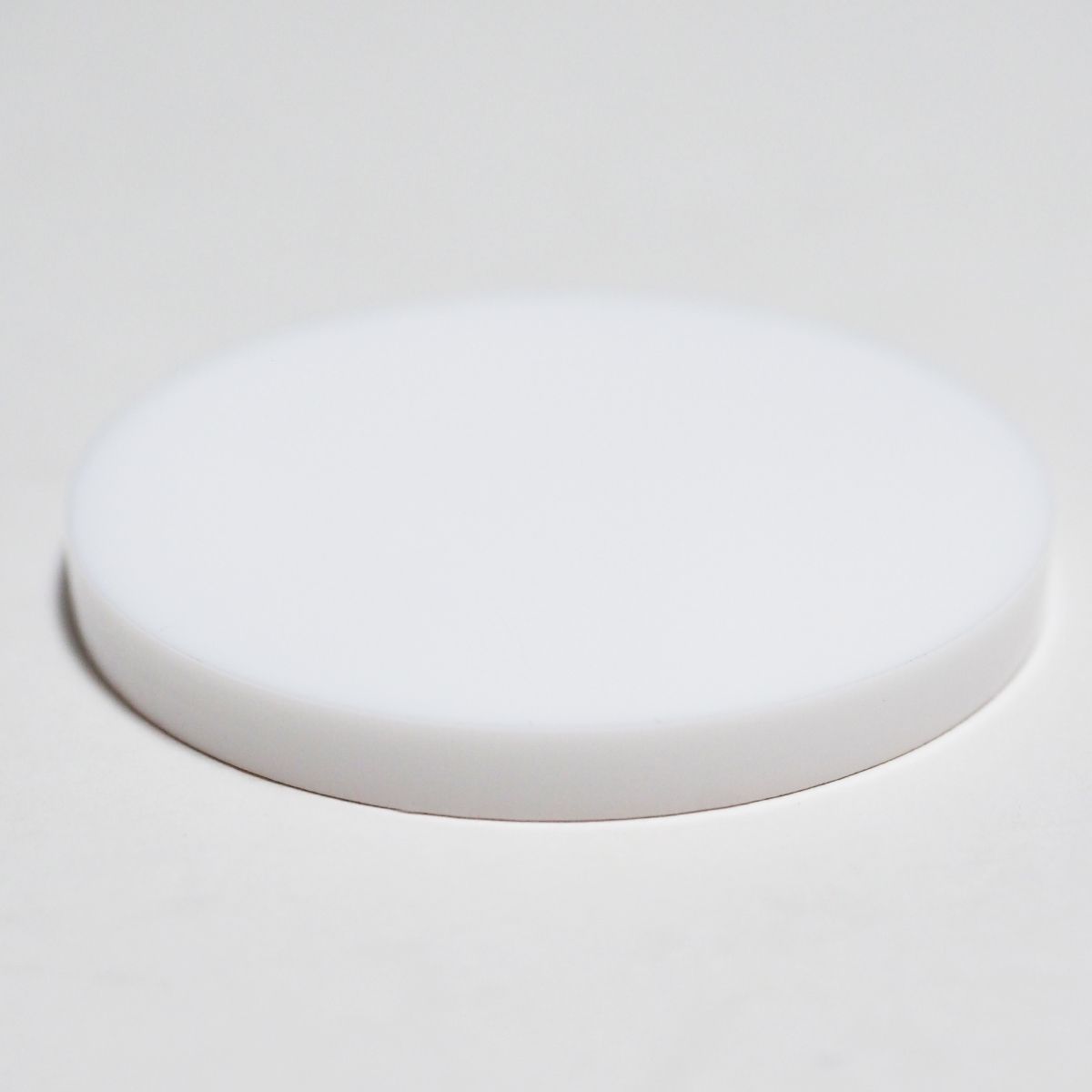 白 アクリル 5mm厚 円形 直径5cm 4個セット - メルカリ