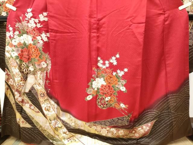 平和屋着物○豪華振袖 流水短冊花文 暈し染 金彩 金通し