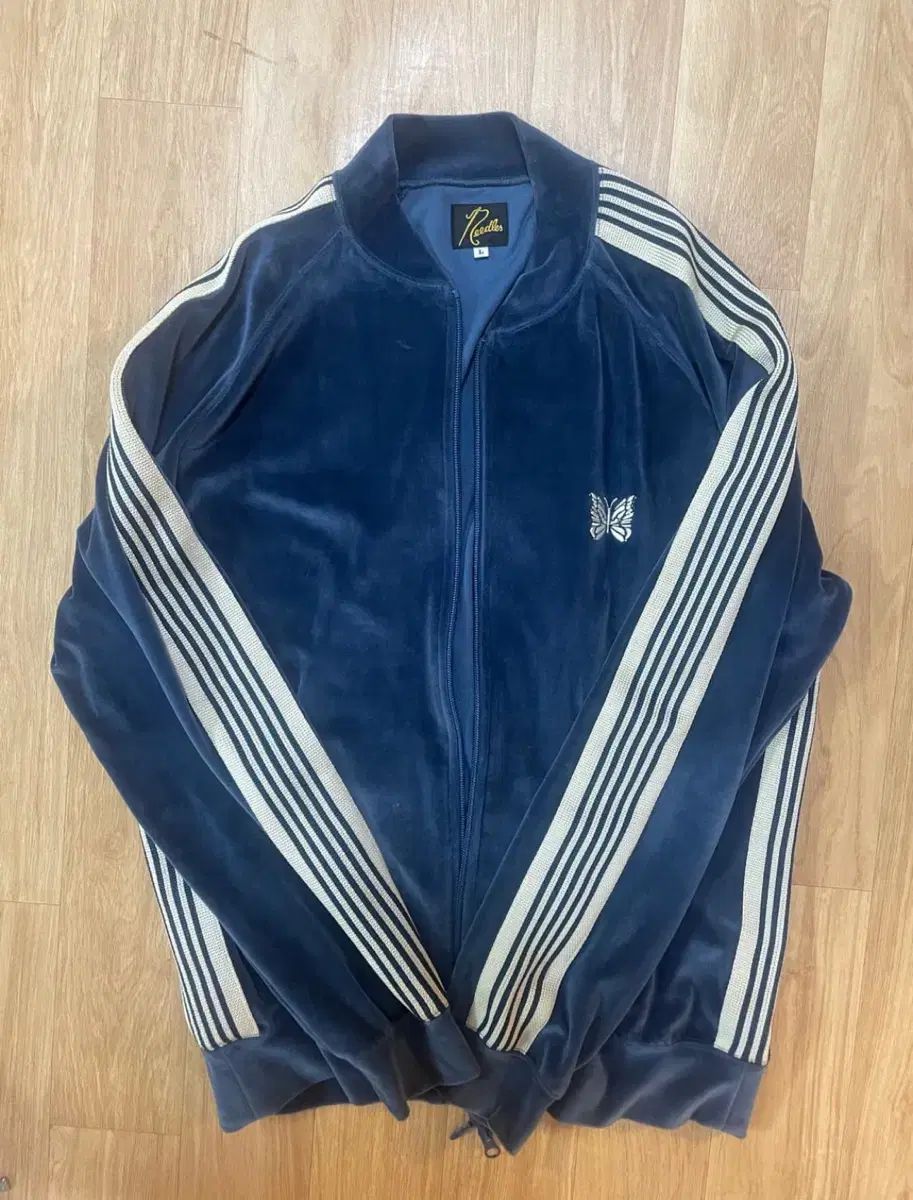 ニードルズ track Jaket マリンブルー
