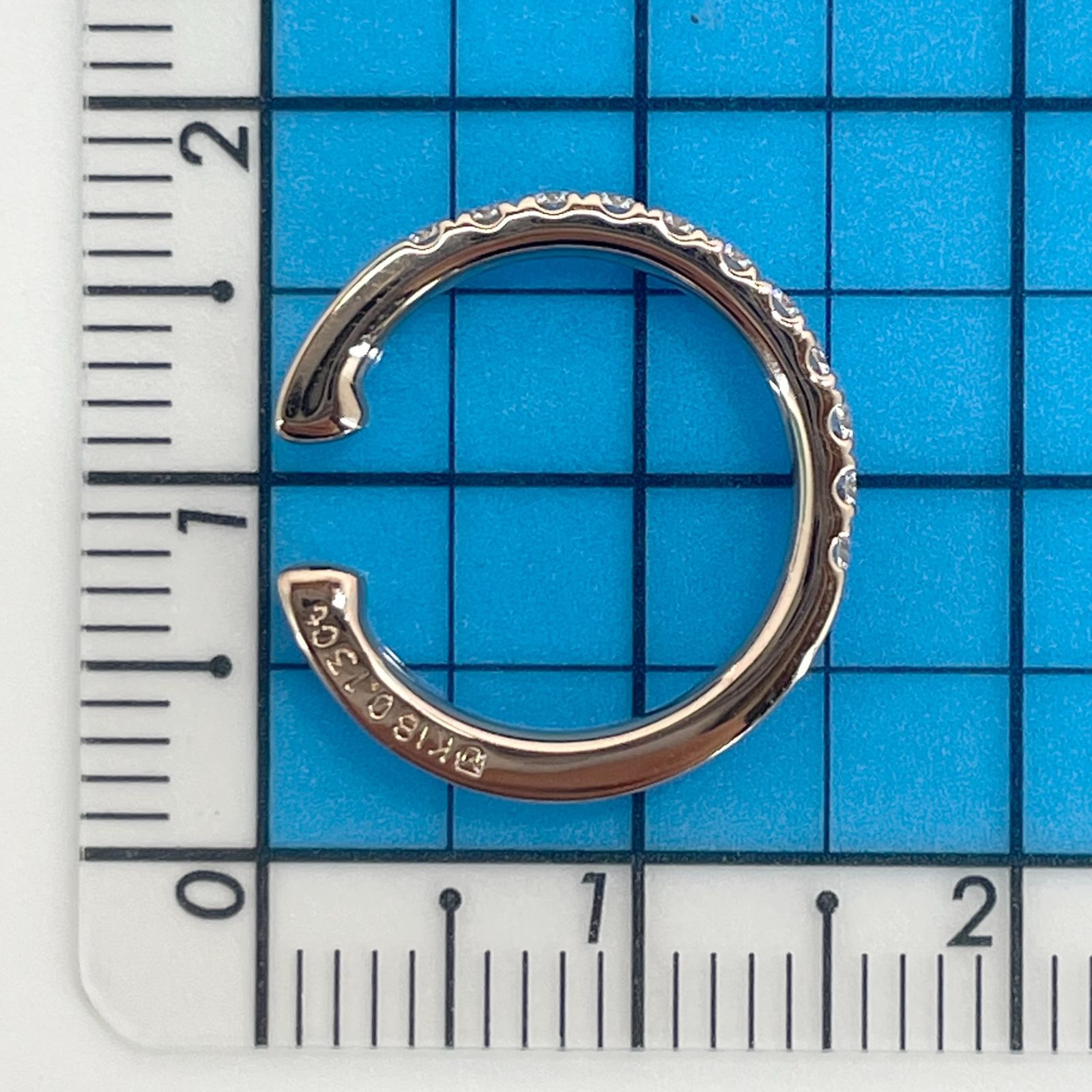 現行品 美品 ミキモト 美品 K18 ダイヤモンド 0.130ct シングル イヤーカフ /24-1549S