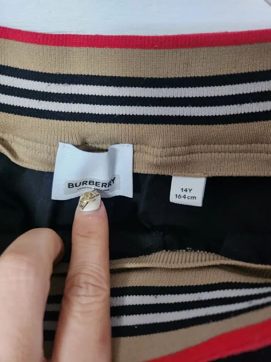 BURBERRY バーバリー チノパンツ 黒 14Y STEELWINDOWSANDDOORS_COM