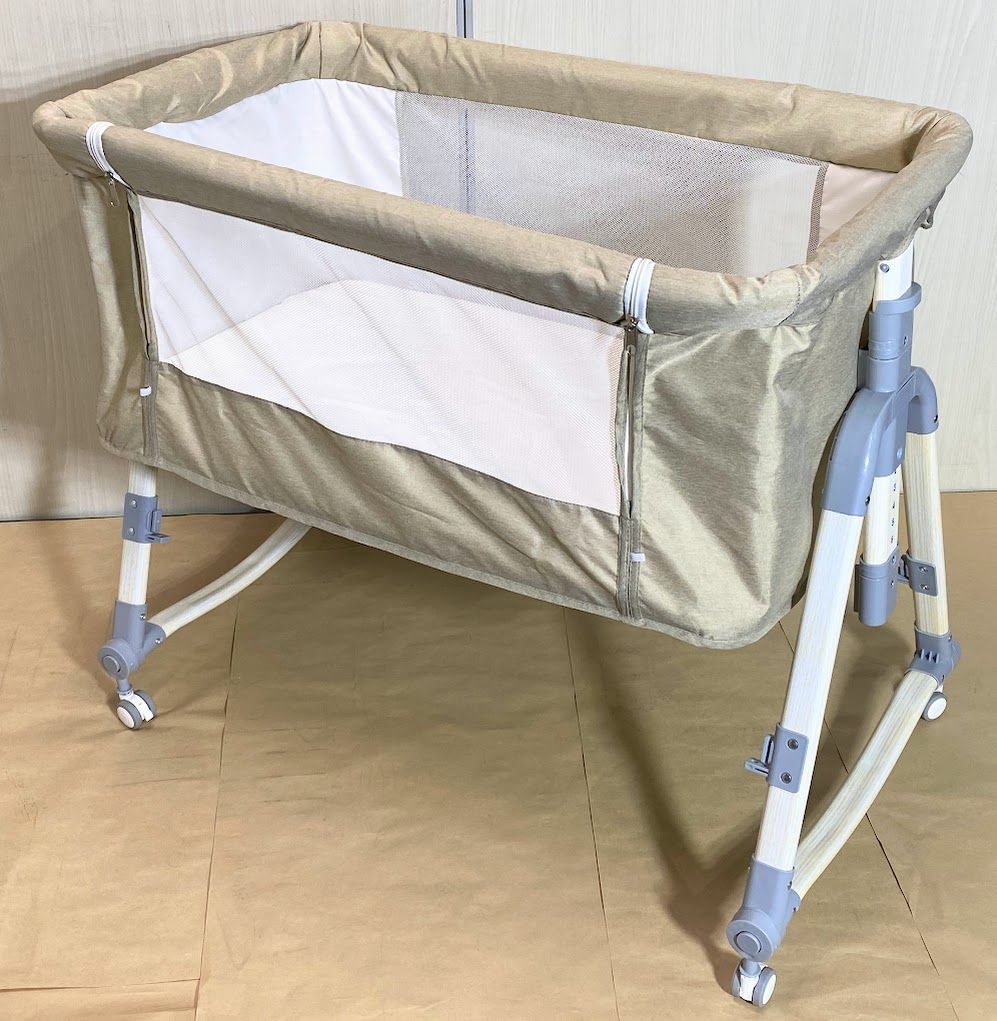 折りたたみ式 vinona ベビーベッド／コンパクト収納タイプ　カーキ 美品】Vinona ベビーベッド 添い寝 折りたたみ ハイローベッド