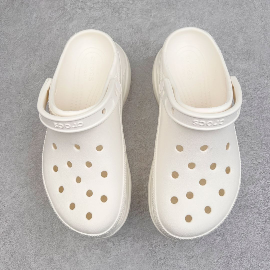 新品未使用?crocs?クロックス エコー クロッグ クジラ サンダル #03 
