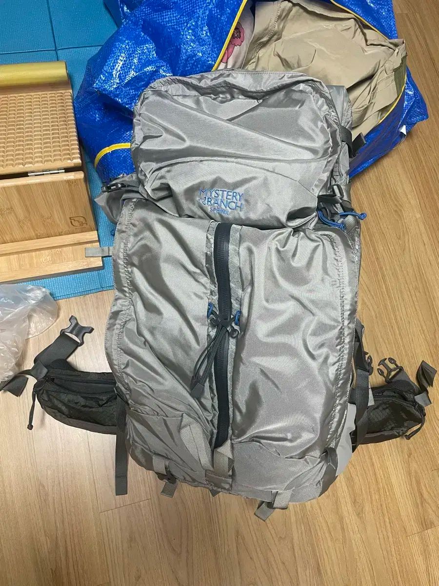 ミステリーランチ 登山リュック