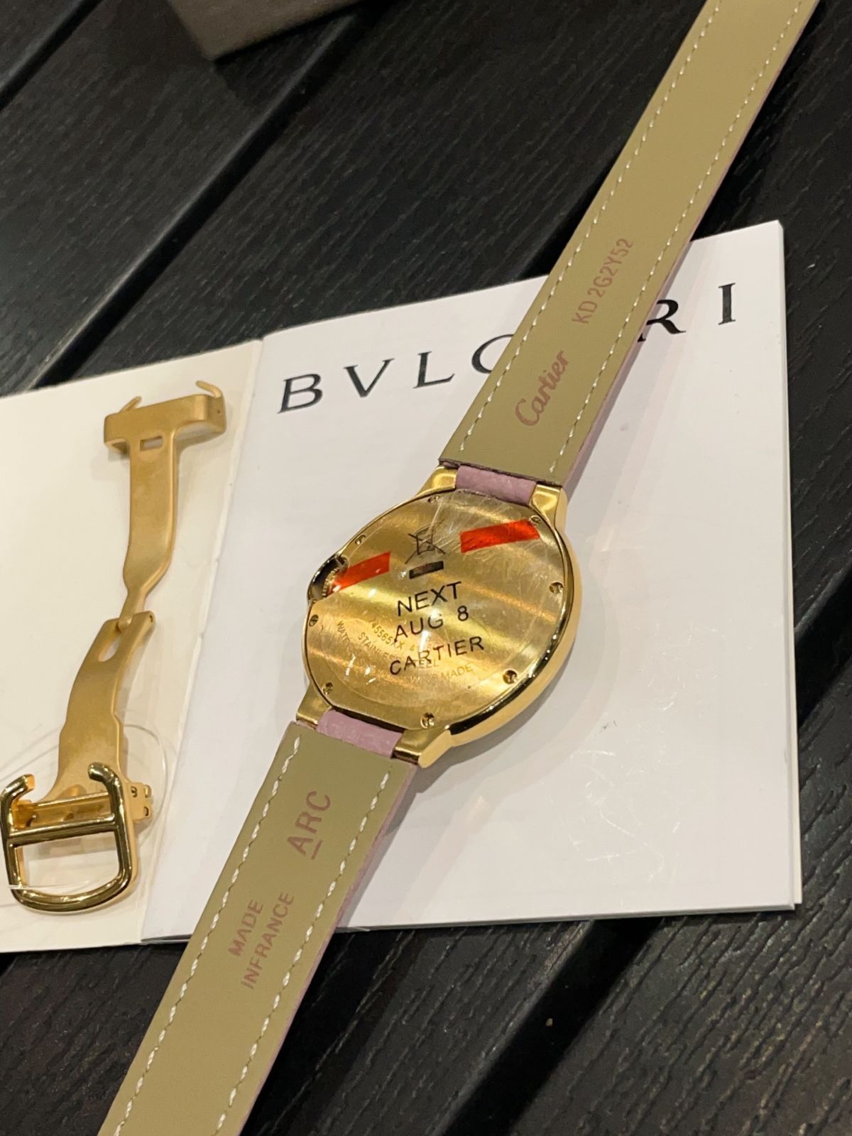 レディース腕時計 36mm｜スワロフスキークリスタル×クロコダイルレザー｜