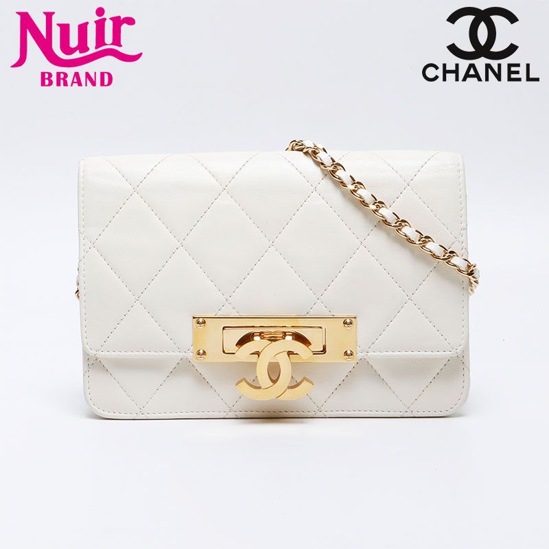 CHANEL シャネル ショルダーバッグ 19番台 2014年 ココマーク CHANEL シャネル ショルダーバッグ 19番台 2014年 ココマーク
