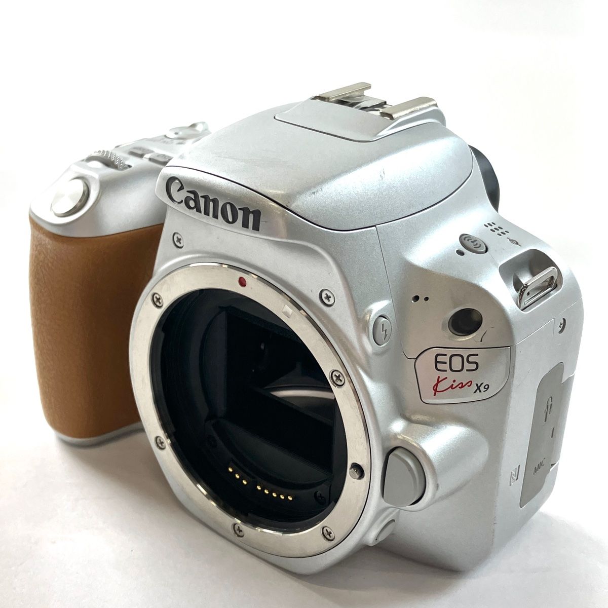 キヤノン Canon EOS Kiss X9 レンズキット シルバー デジタル 一眼レフ ...