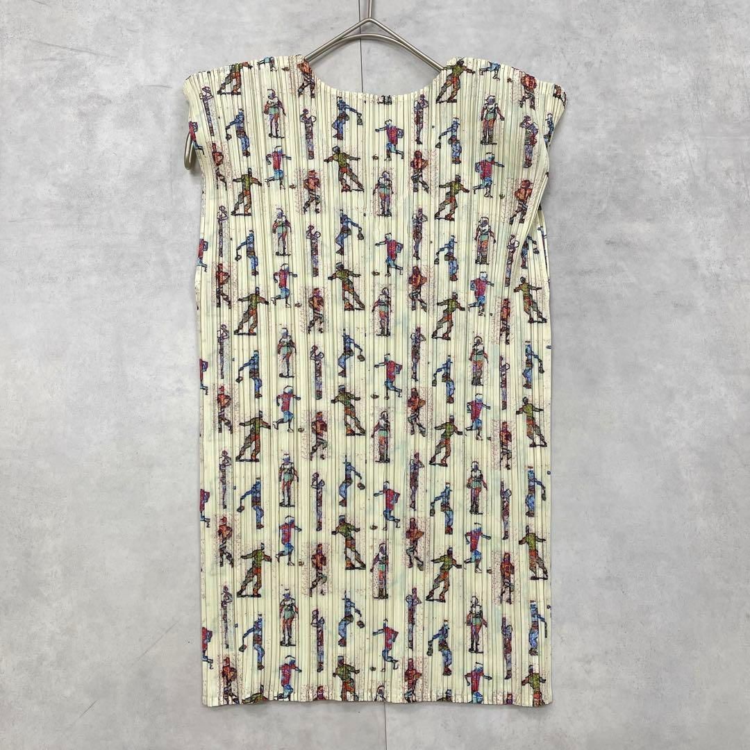 PLEATS PLEASE ISSEY MIYAKE プリーツプリーズ イッセイミヤケ 人物柄 ノースリーブ トップス スポーツ マルチ 総柄 サイズ３