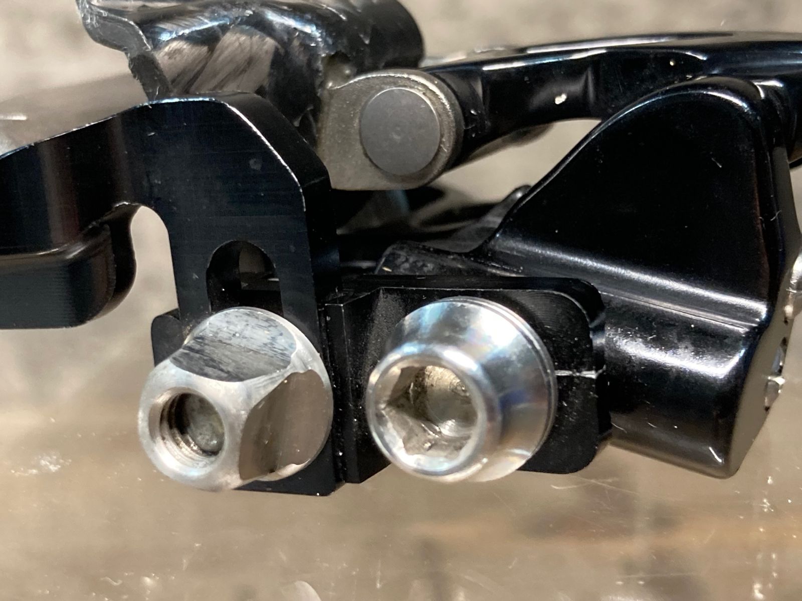 FD15-RE28 フロントディレイラー