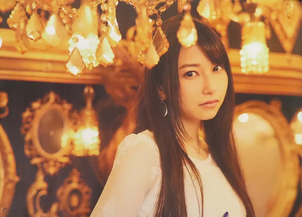 雨宮天さん最新写真集のタイトルが『雨宮天写真集 High Tension!』に決定＆表紙を解禁！｜お知らせ｜イマジカインフォス 雨宮天 TrySail COVERSⅢ 告知ポスター