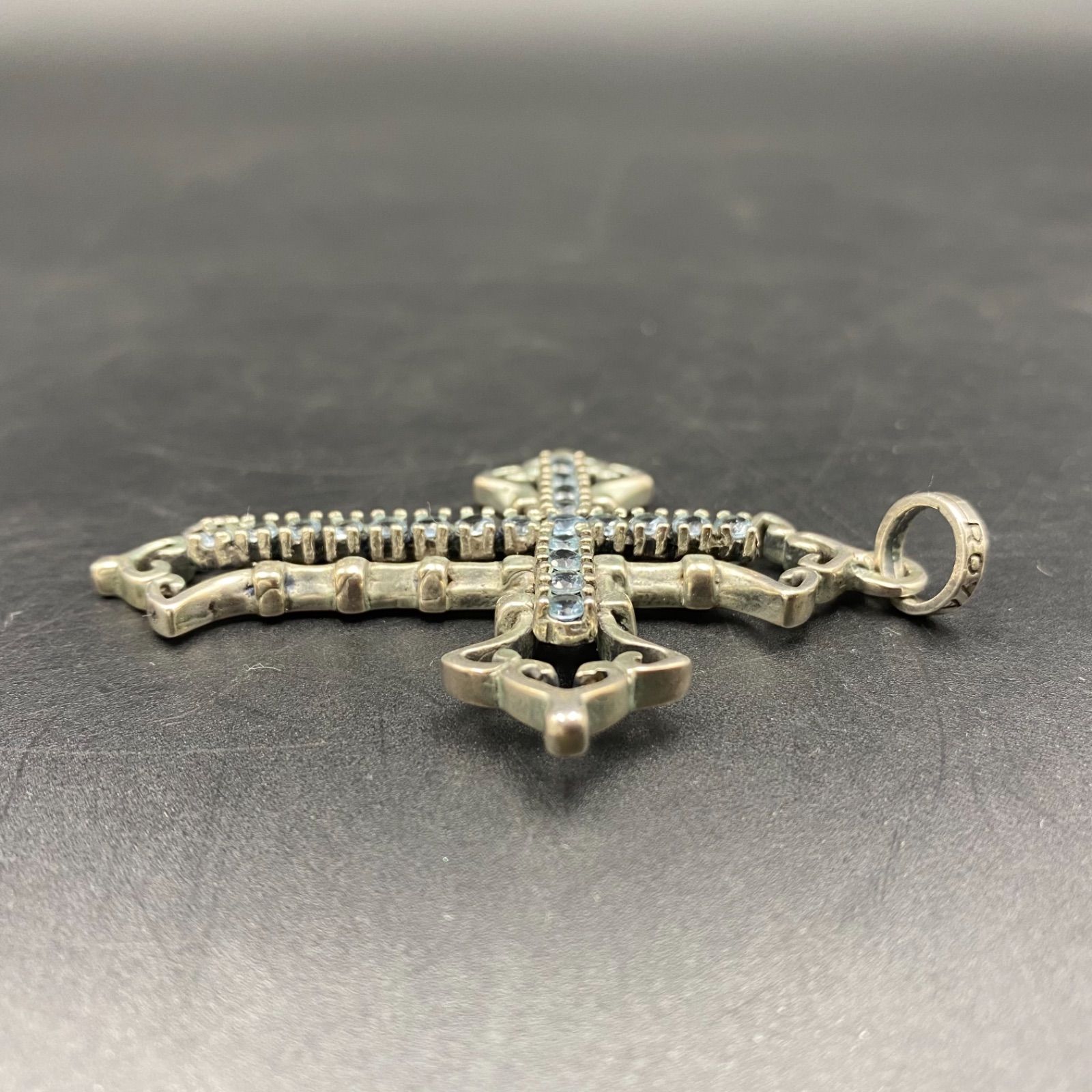 34 RoyalOrder ロイヤルオーダー ラージコンソートクロス ペンダント