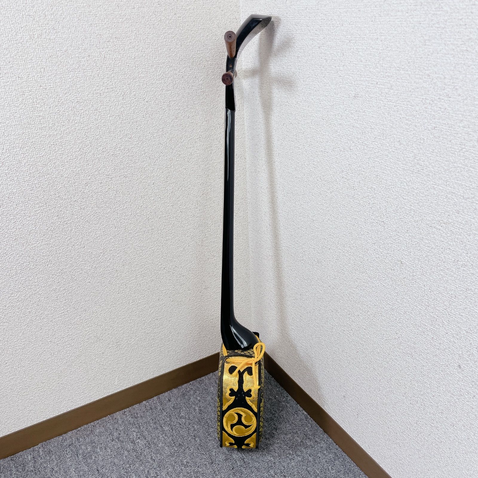 沖縄三線 ヘビ柄