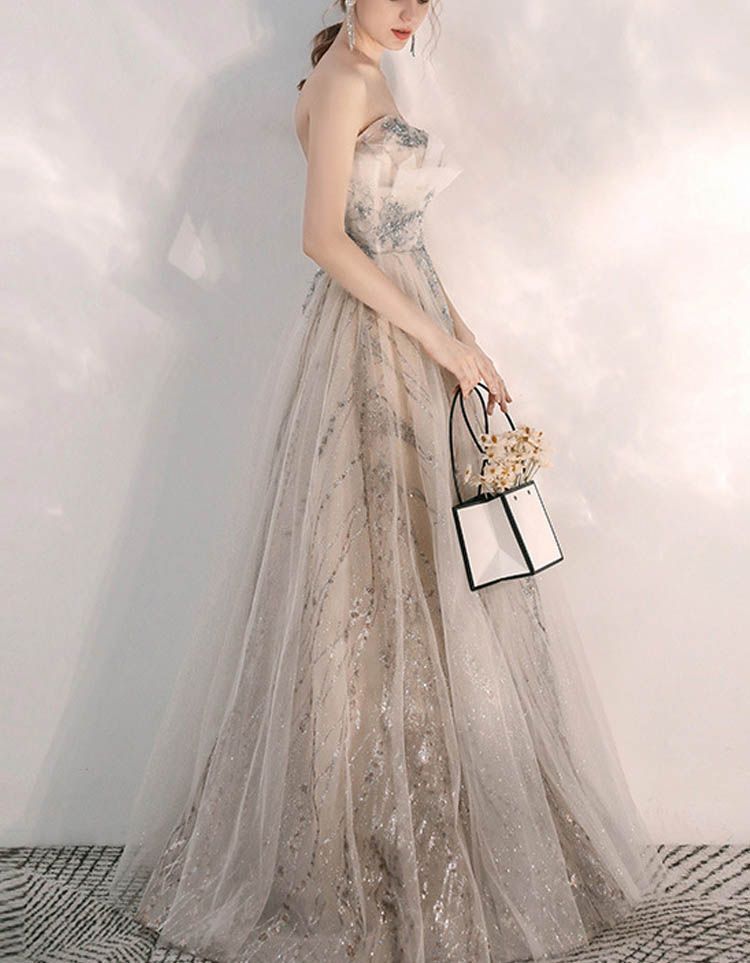 ロングドレス　二次会　ドレス 演奏会 刺繍 ウェディングドレス　Ｖネック　編み上げ結婚式・披露宴・演奏会・発表会・二次会パーティー・カラードレス | [VANDROUP] ロング ロングドレス 刺繍 演奏会 結婚式 S