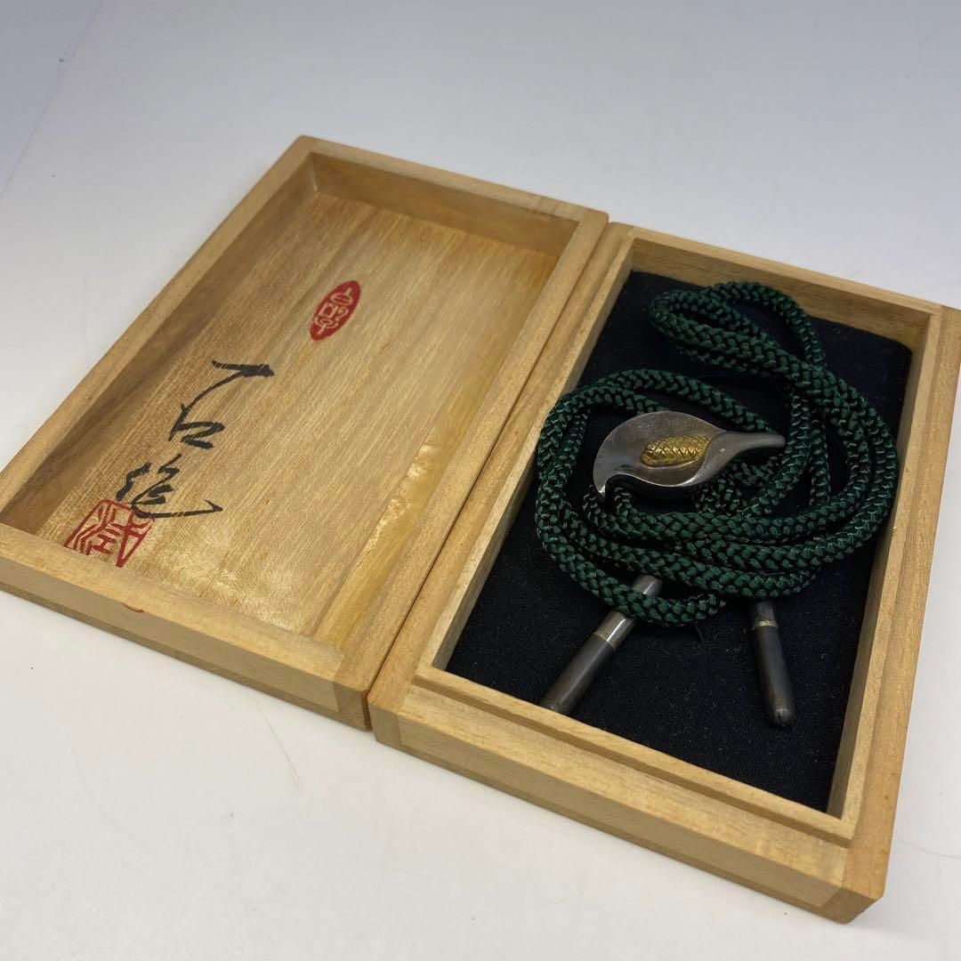 水芭蕉ループタイ 共箱