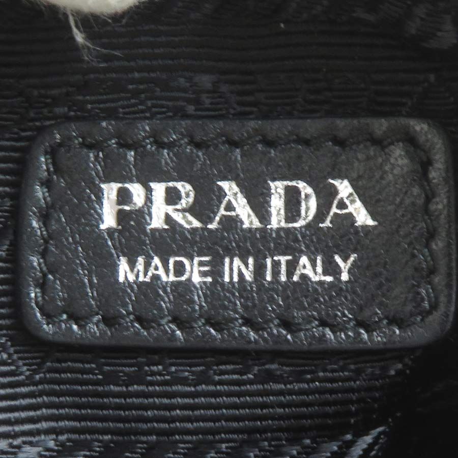 プラダ PRADA