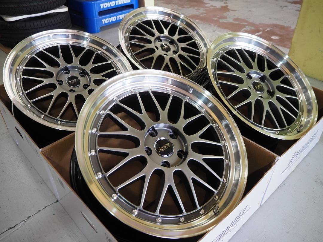 225|40R19 255|35R19