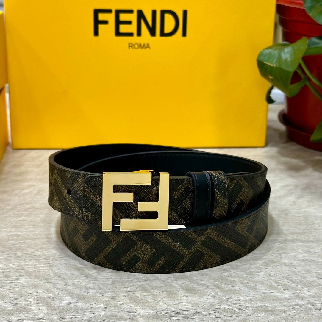 FENDI フェンディ  FF ロゴ ベルト ゴールド