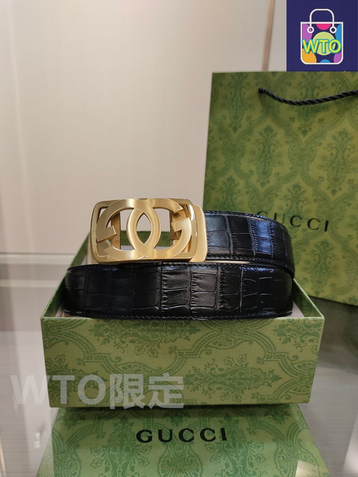 GUCCI★正規品、希少★ パイソンベルト☆ 激美品 GUCCI(グッチ) パイソンレザー長財布456117 456117 - ピンク