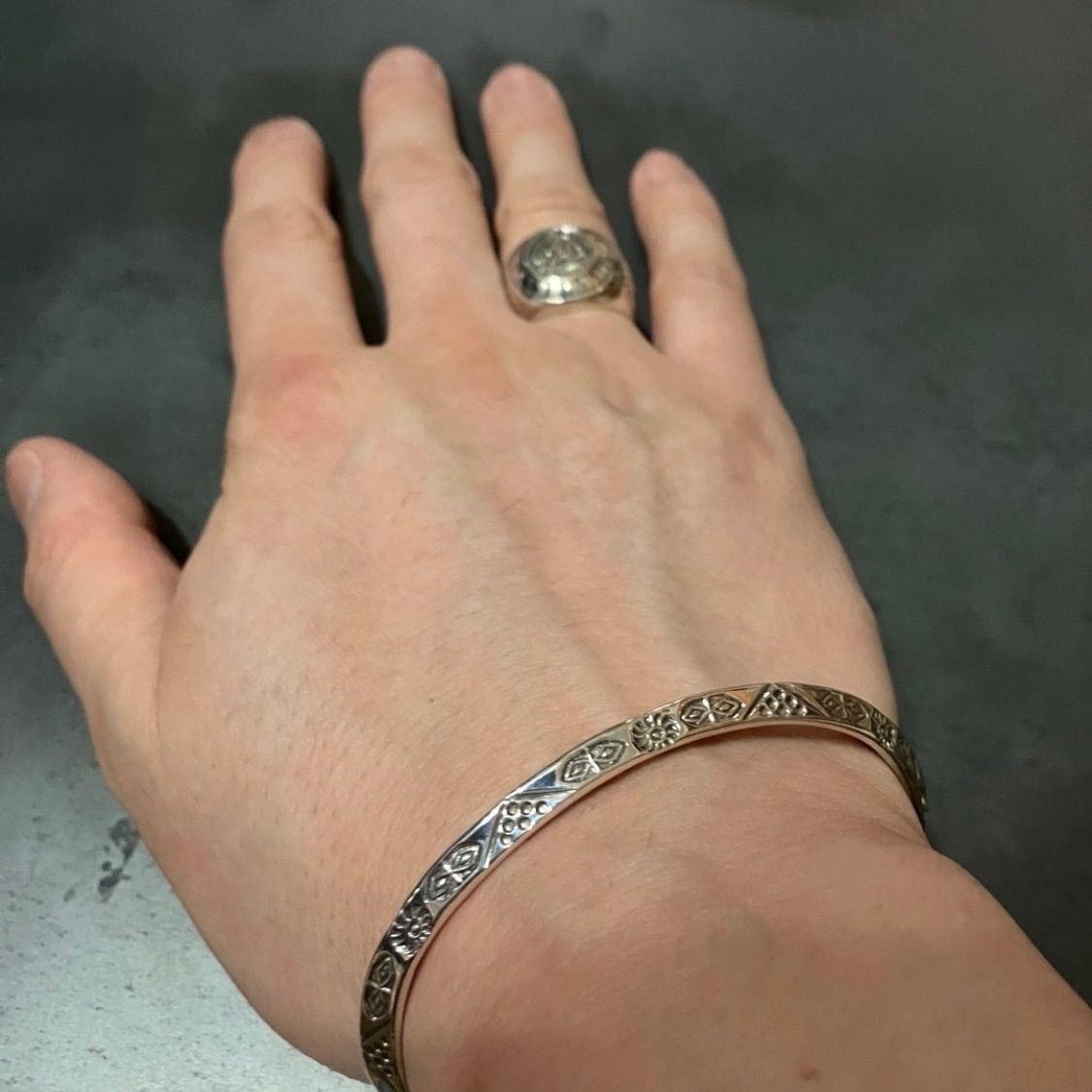SILVER925 NATIVE BRACELET/シルバー/バングル/ブレス SILVER925 NATIVE DESIGN WIDE BRACELET/シルバー/バングル