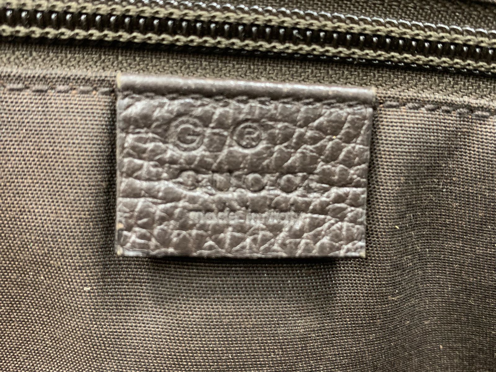GUCCI グッチ