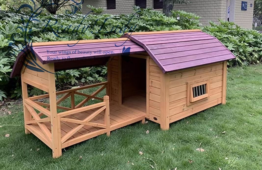 ドアと窓付きの犬用犬小屋 保温防寒