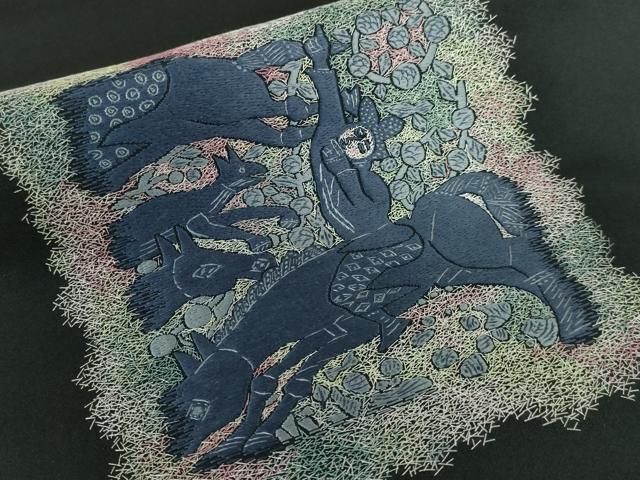 総刺繍