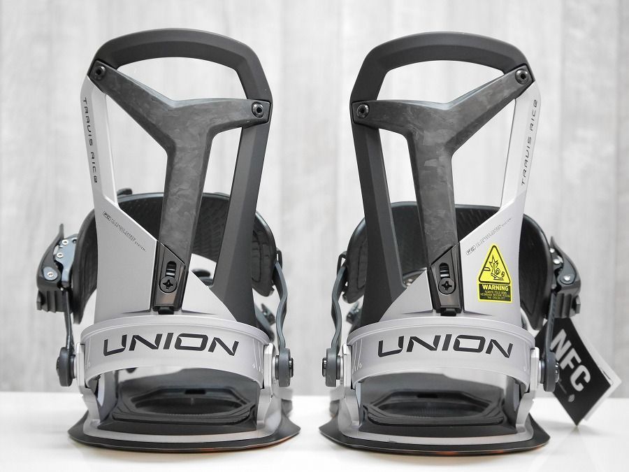 スノーボード バインディング