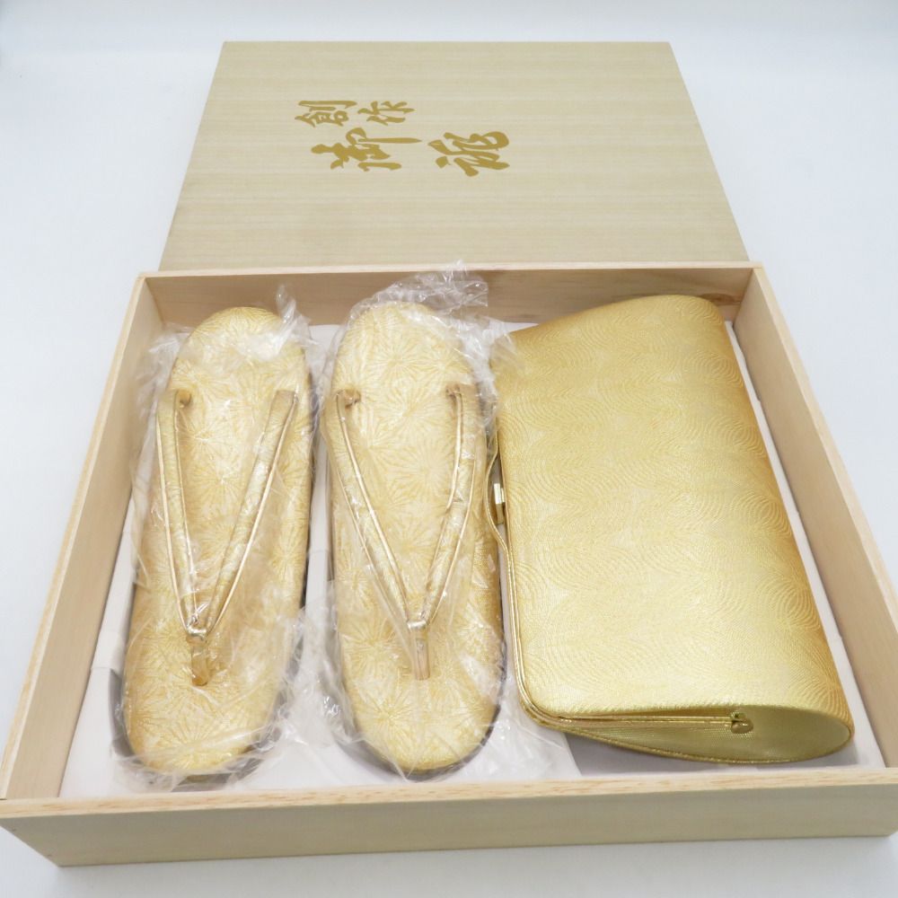草履・バッグセット 東京芝山 本金佐賀錦 【伊と忠 】ゴールド