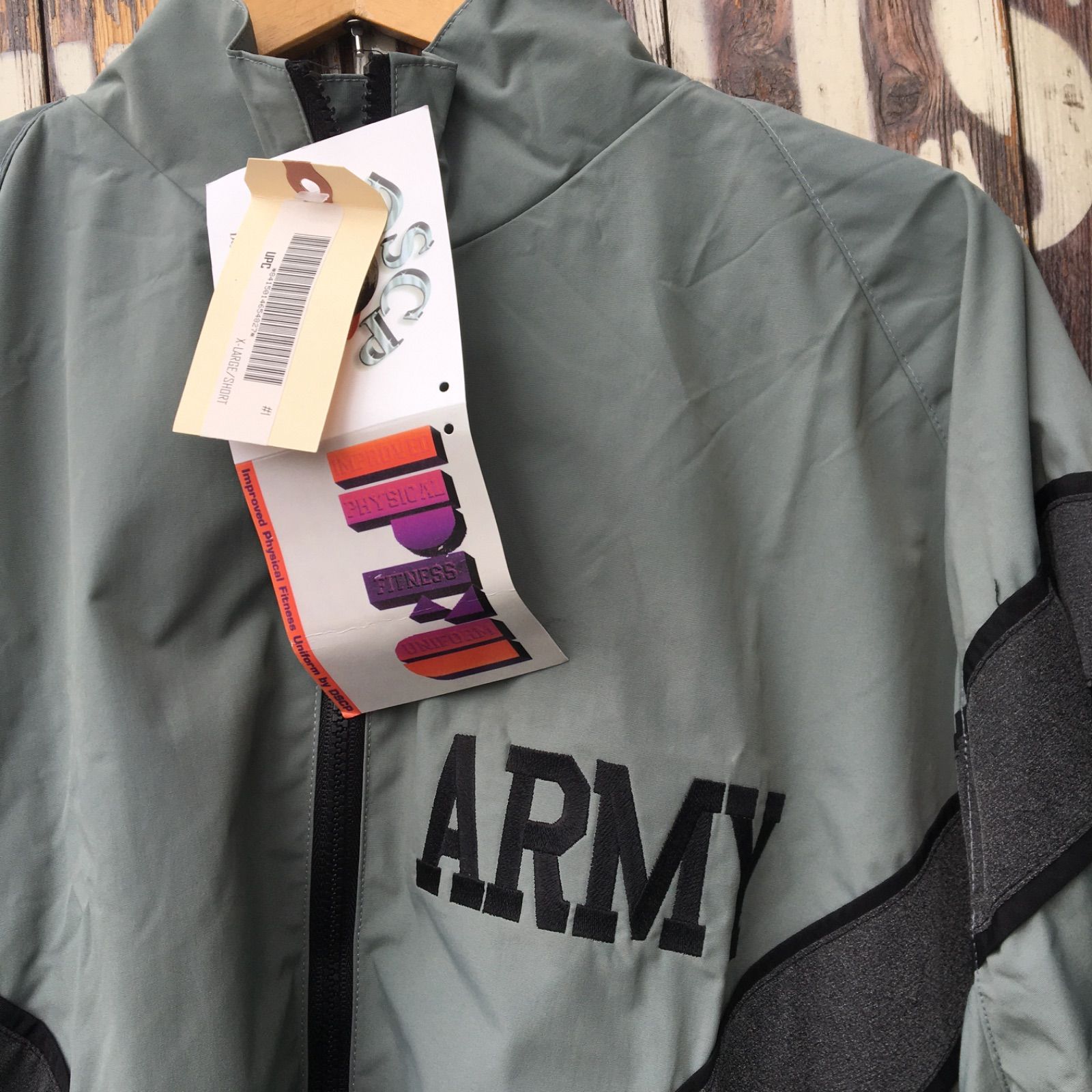 【US ARMY】IPFU Training Jacket アメリカ陸軍 フィジカルトレーニング用 初期モデル ナイロンジャケット ミリタリー◆Size:US-XL-S
