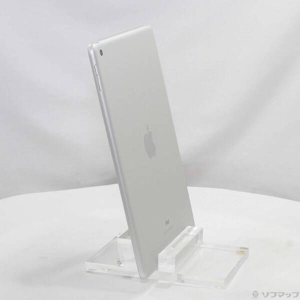 品〕 iPad 第5世代 32GB シルバー MP2G2J／A Wi-Fi【247】 【公式通販】