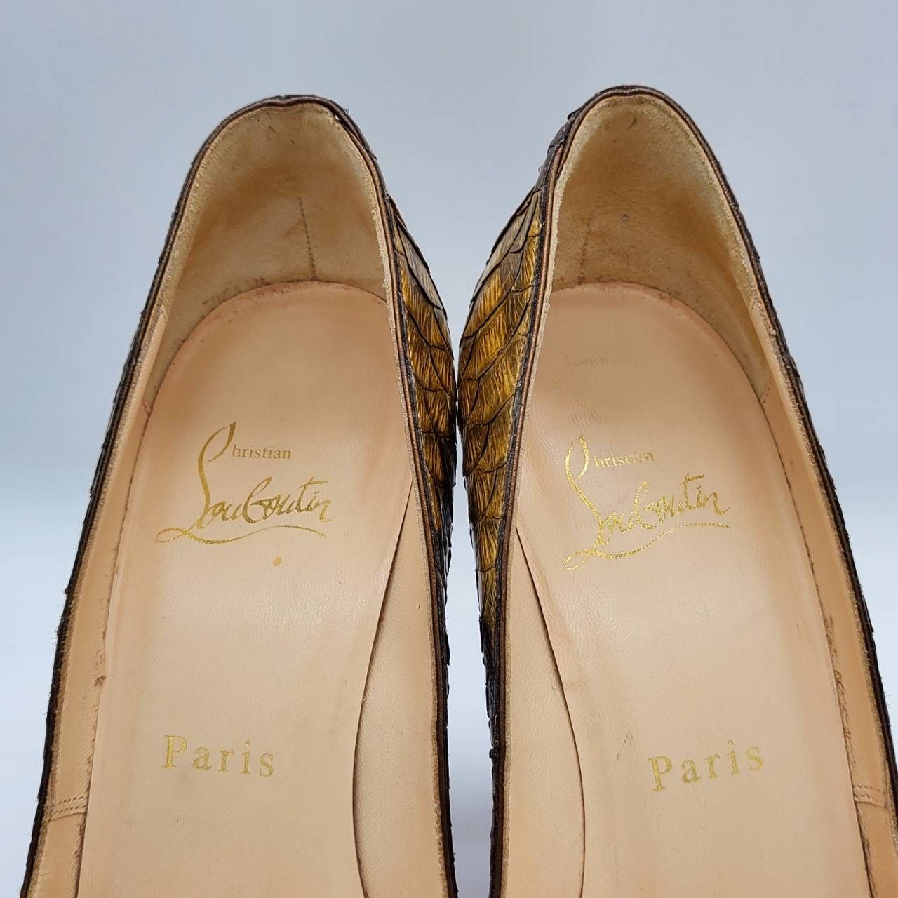 美品】Christian Louboutin クリスチャンルブタン パイソン パンプス 