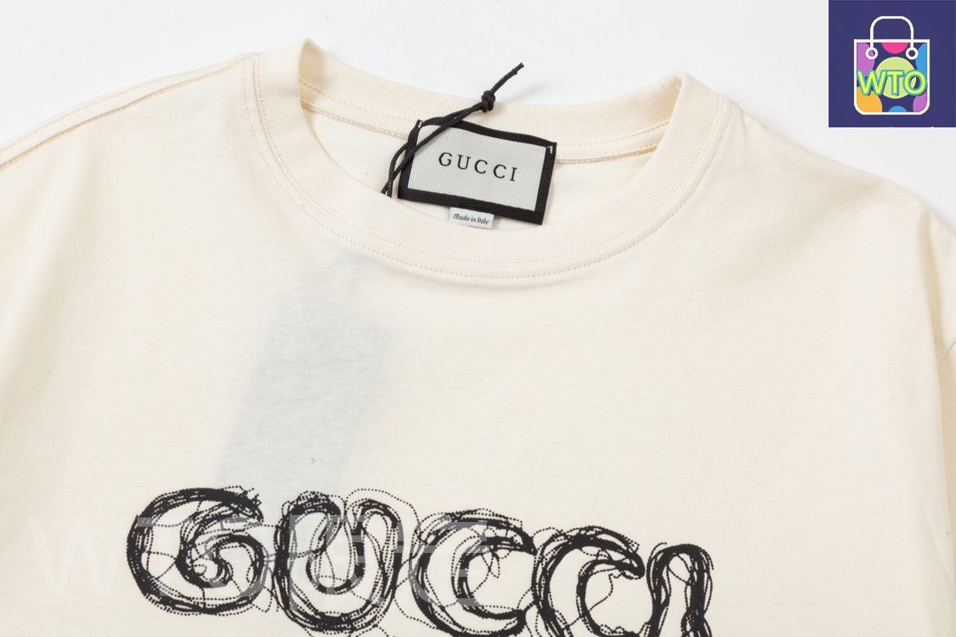  GUCCI ダブルGロゴ カーブレタープリントTシャツ WT 0輸入 Tシャツ アパレル キャラクターグッズ