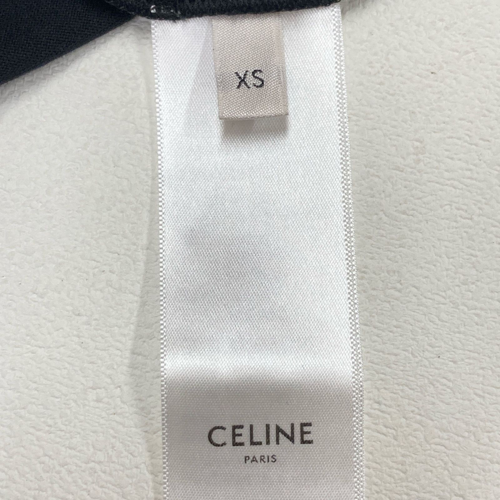 CELINE セリーヌ ﾌﾞﾗｯｸ 2X872671Q.38AW ﾄﾘｵﾝﾌ Tｼｬﾂ XS - メルカリ