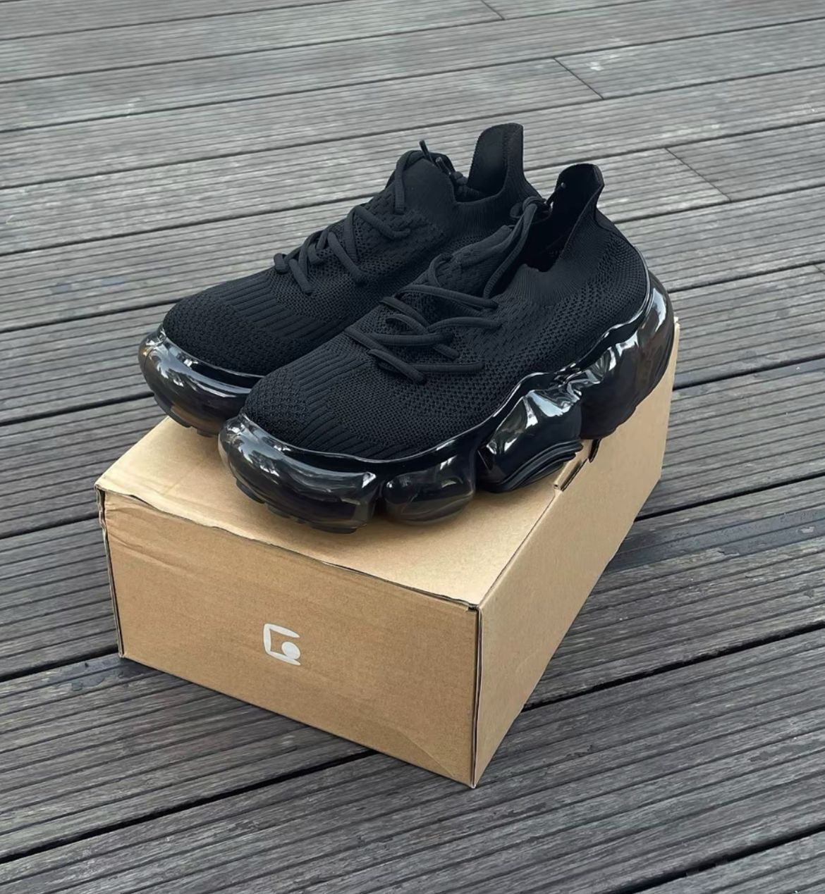 Grounds BLACK BLACK スポーツシューズ レディース き