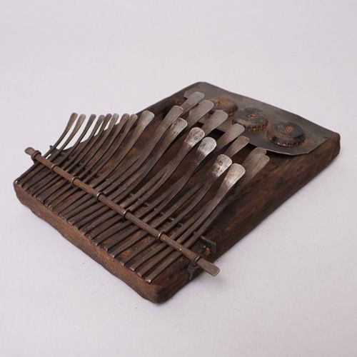ムビラ(ジンバブエ)/Mbira (Zimbabwe) - ::民族楽器コイズミ::