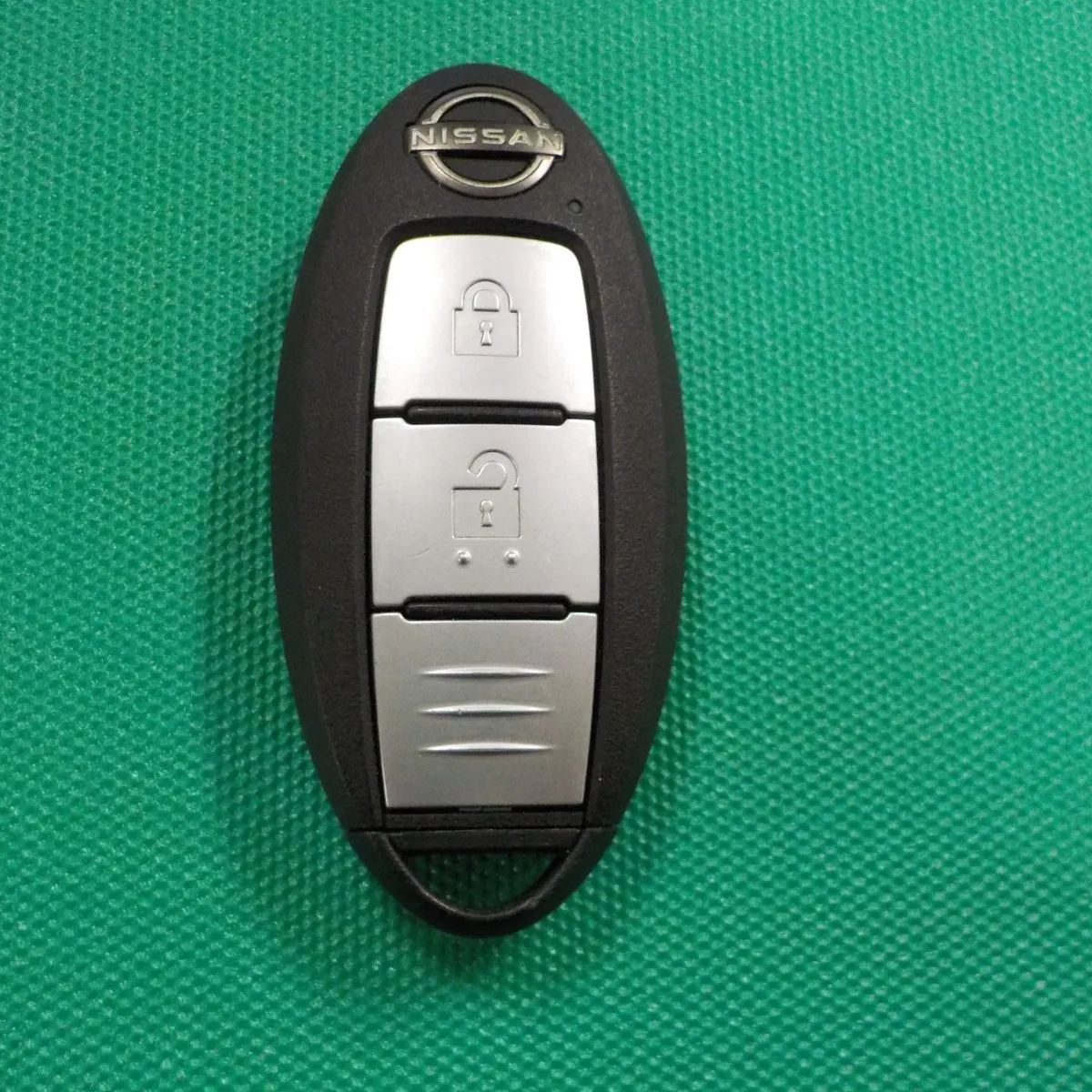 日産 ノート E13 純正スマートキー2ボタン - メルカリ