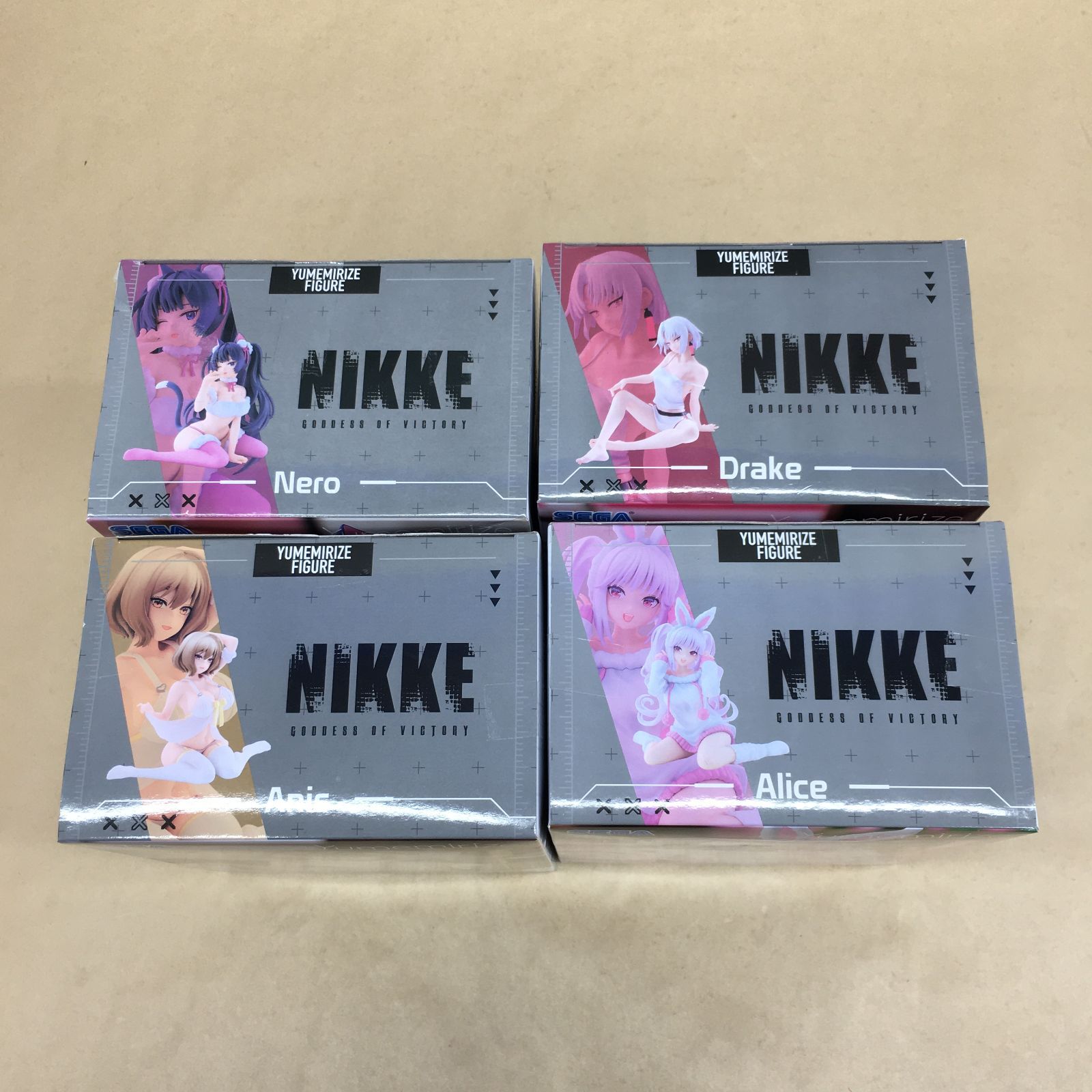 公式の 勝利の女神：NIKKE」よりアリス、ドレイク、ネロ