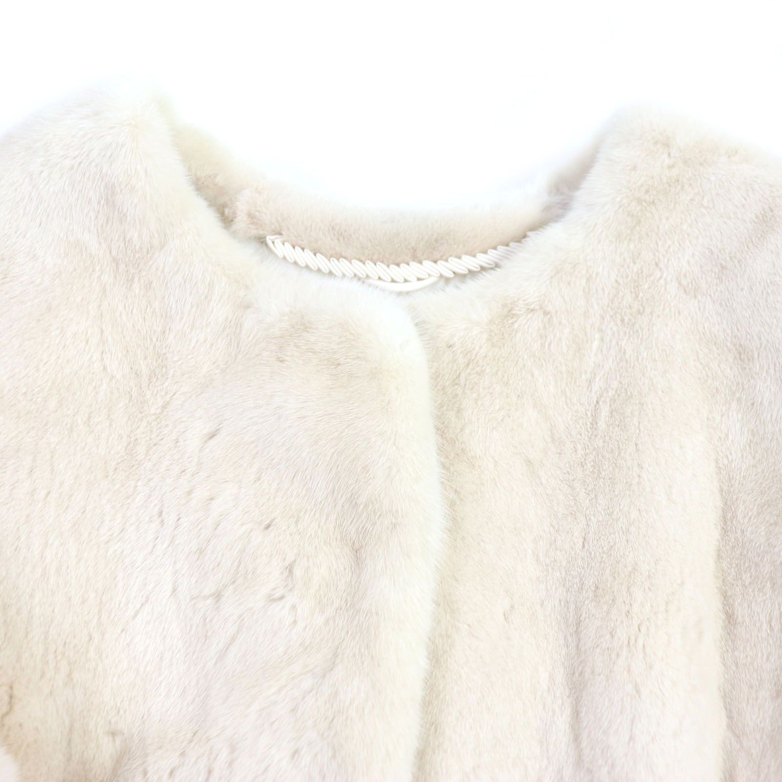 未使用品▽White Bear ホワイトベアー デザインミンク 裏地シルク100 
