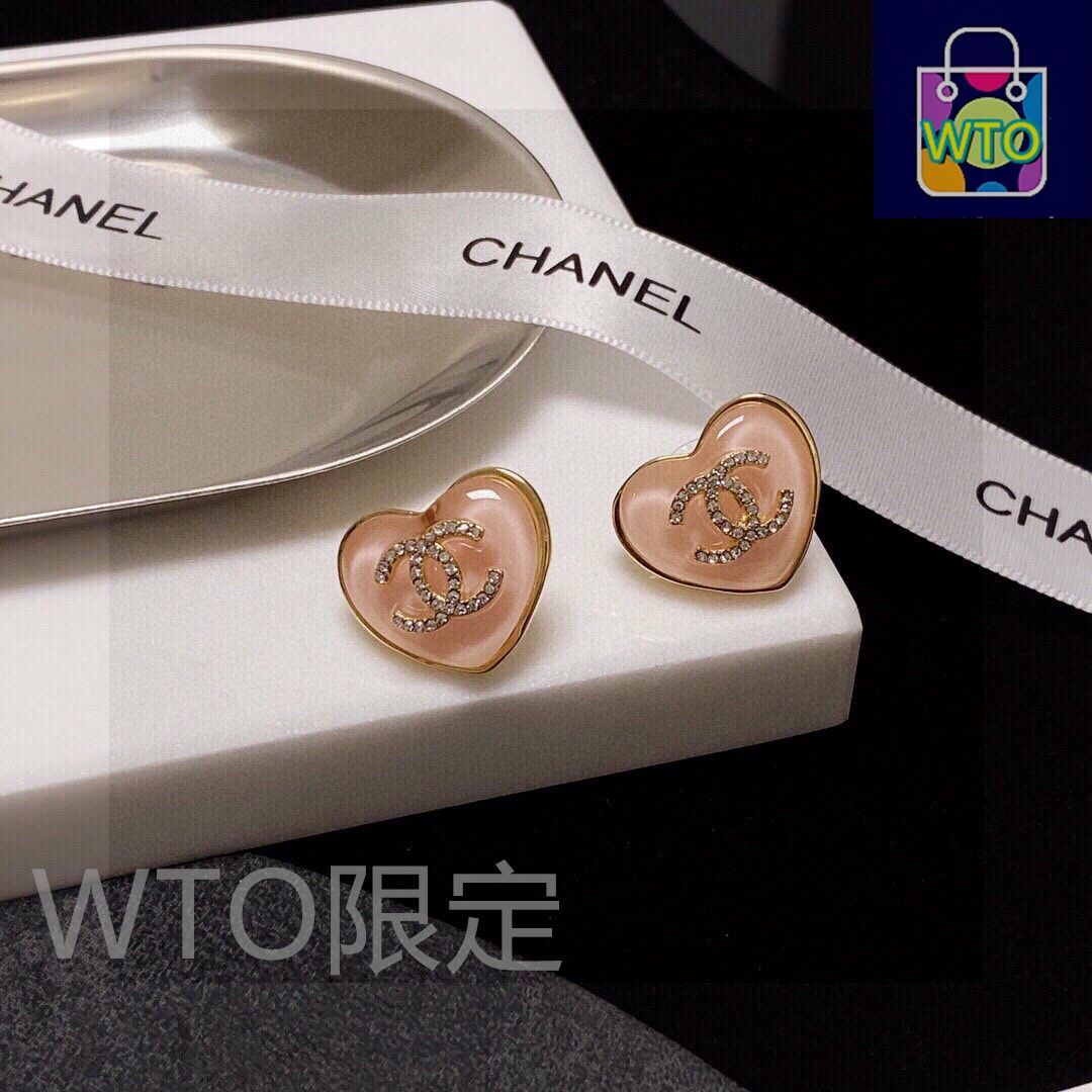 CHANEL ダブルC クラシックピアス ハートハート型ピアス ピンク